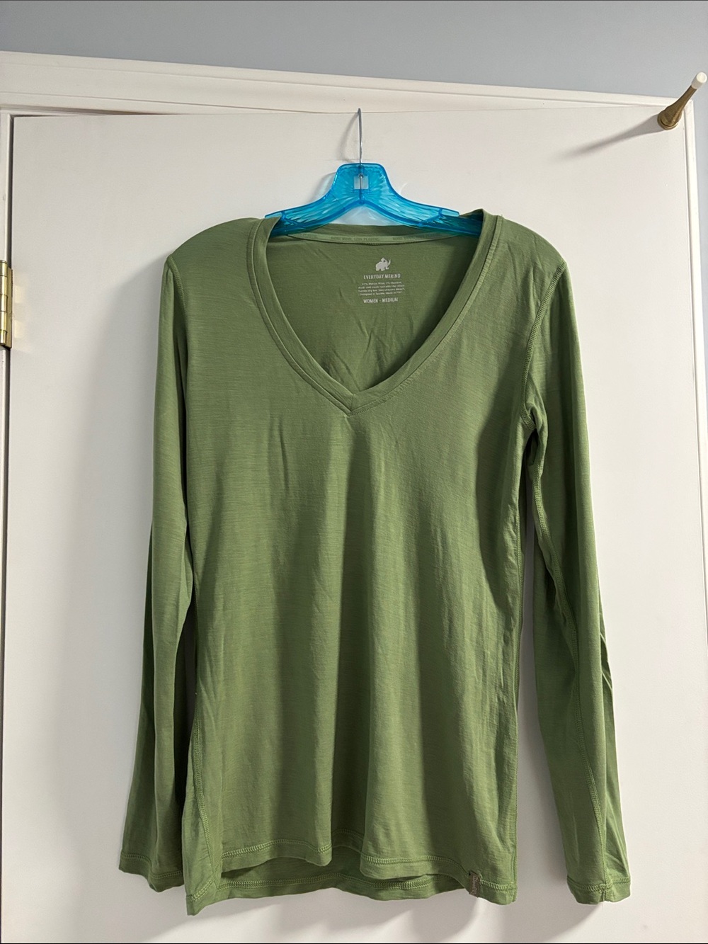 Women's Olive Green Woolly Everyday Merino V-Neck Long Sleeve Top